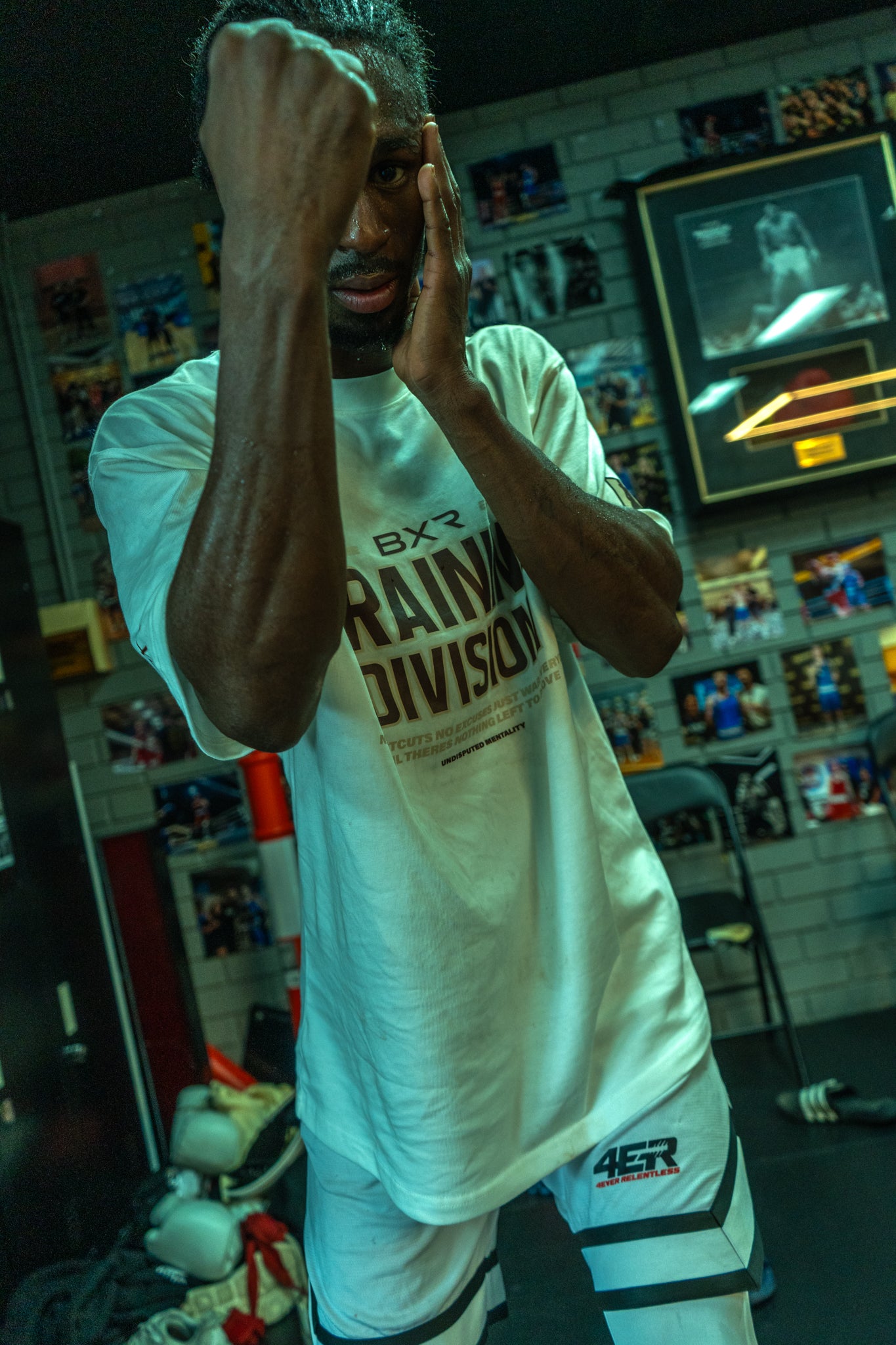 Training Division White Tee - Brown/Cream